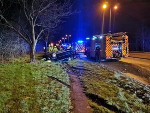 Supporting image for story: Car flips onto roof in West Bromwich crash