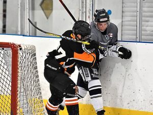 Supporting image for story: Teen starlet Brodie Jesson staying with Telford Tigers