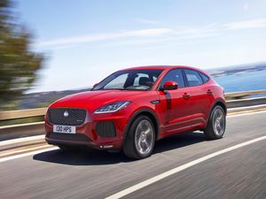Supporting image for story: Better news for Jaguar Land Rover as car registrations rise