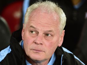 Supporting image for story: Aston Villa boss Steve Bruce heaps praise on club's academy staff and Kevin MacDonald