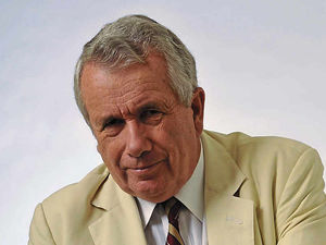 Supporting image for story: Eisteddfod is an inspiration, says Martin Bell