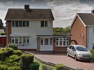 Supporting image for story: People react to home extension objections over 'cooking odours'