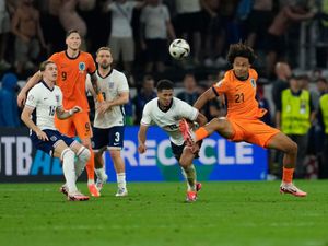 Supporting image for story: Manchester United sign Netherlands striker Joshua Zirkzee from Bologna