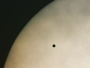 Supporting image for story: Rare chance to see transit of Mercury
