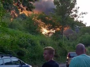 Supporting image for story: Huge flames from Bridgnorth lorry fire - with video