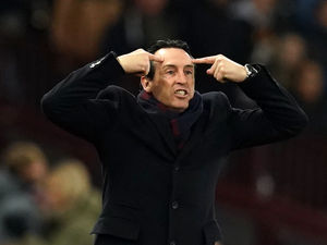 Supporting image for story: Juventus man set for Aston Villa medical