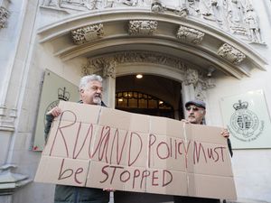 Supporting image for story: Government sets new date for Rwanda removals amid High Court challenge