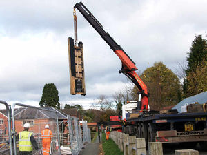 Supporting image for story: Easy does it!?3.6 tonne gates lowered into Welshpool lock