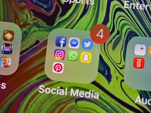 Supporting image for story: Facebook expands data abuse bug bounty programme to Instagram