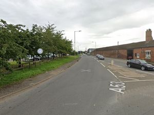 Supporting image for story: Police motorcyclist forced to ride at 95mph to catch up with speeding biker