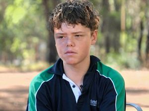 Supporting image for story: Australian boy, 13, saves his family with four-hour swim to shore