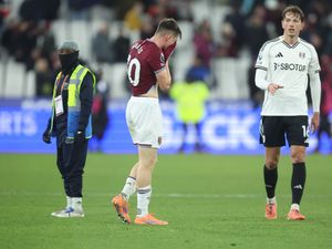 Supporting image for story: Ollie Scarles in tears after his mistake gifts Fulham victory at West Ham