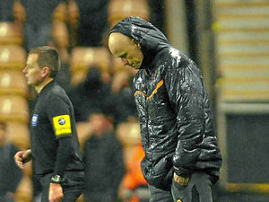 Supporting image for story: Wolves boss admits his players are 'scared'