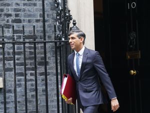 Supporting image for story: Starmer scraps ‘wasteful’ Sunak-era £40m private helicopter contract