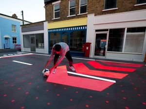 Supporting image for story: Prototype of world’s first smart crossing unveiled in London