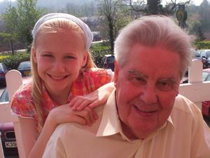 Supporting image for story: Dudley actor pens moving film in tribute to Grandad