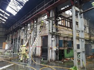 Supporting image for story: Crews tackle fire at derelict factory in Tipton