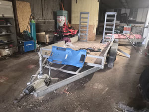 Supporting image for story: Stolen trailer worth £3,000 found hidden in Newport field