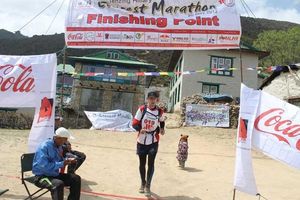 Rob Fox at the Everest Marathon finishing point back in 2012