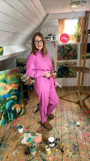 Amy Rhodes - Artist in studio