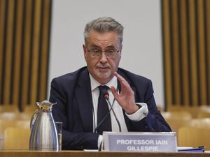 Supporting image for story: Ex-Dundee University principal says returning £150,000 ‘not in thought process’