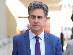 Supporting image for story: Miliband says Farage trying to ‘airbrush history’ over UK’s fossil fuel reliance