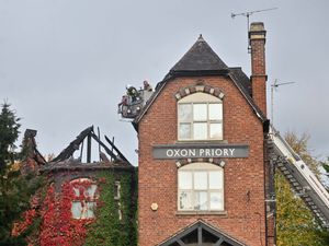 Supporting image for story: Major fire at disused Shrewsbury pub the Oxon Priory was 'potentially arson' say police
