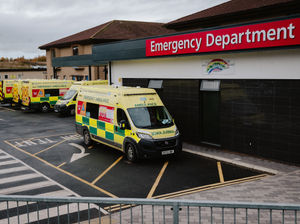 Supporting image for story: Top level summit to be held over Shropshire ambulance handover crisis