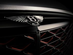 Supporting image for story: Bentley’s Batur set to launch firm’s new design direction