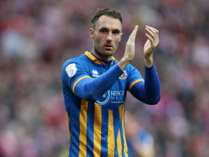 Supporting image for story: Shrewsbury Town's Alex Rodman ready to go to the wire