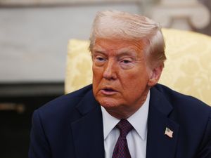 Supporting image for story: Trump says 25% tariffs on Mexican and Canadian imports will start Tuesday