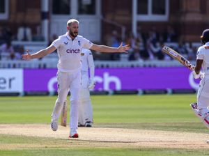 Supporting image for story: England close in on series victory over Sri Lanka