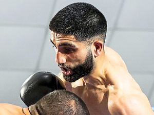 Supporting image for story: Gully Powar targets British title shot after controversial Saudi Arabia loss