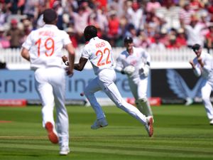 Supporting image for story: Jofra Archer makes instant impact with wicket of Yashasvi Jaiswal