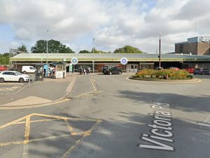 Supporting image for story: Murder investigation launched as man, 28, found dead at Tamworth Railway Station - woman arrested and train services disrupted