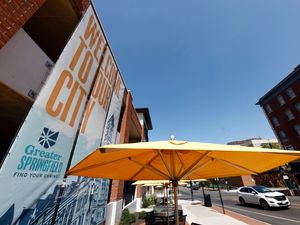 Supporting image for story: Ohio city of Springfield cancels cultural festival after furore over Haitians