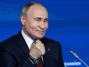 Supporting image for story: Kremlin rejects reports of conversation last week between Putin and Trump