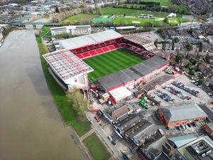 Supporting image for story: Nuno Espirito Santo desperate for Nottingham Forest to remain at City Ground