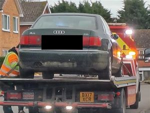 Supporting image for story: Shifnal police seize untaxed car