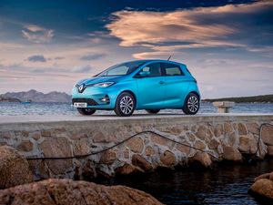 Supporting image for story: First Drive: The new Renault Zoe packs a big punch in a small package