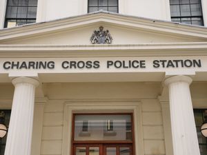 Supporting image for story: Three Met officers filmed in Panorama footage sacked for gross misconduct