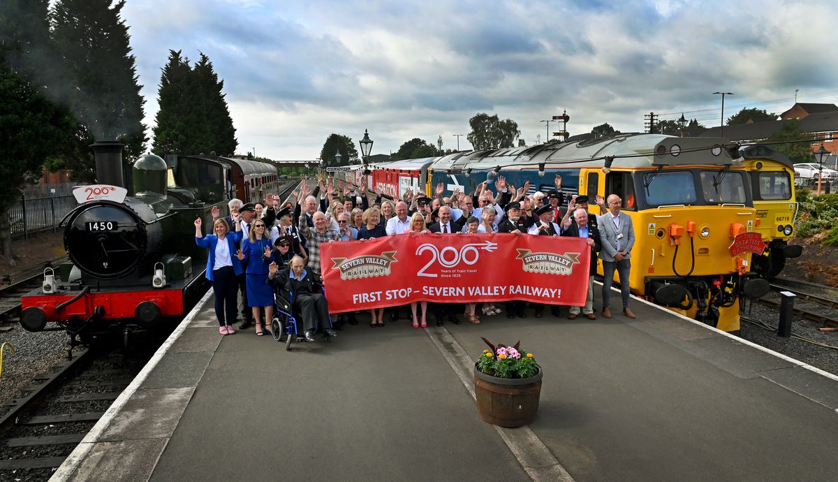 Watch: Arrival of inspirational Railway 200 travelling exhibition to Midlands heritage railway in Kidderminster