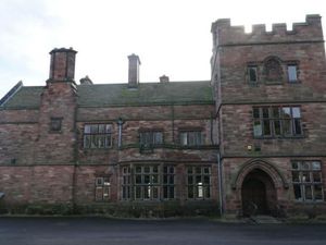 Supporting image for story: Former hospital to become wedding venue despite neighbours’ objections