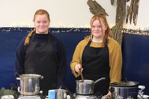 Cllr Radford's daughter and Mayoral Consorts help out with lunch for the volunteers.