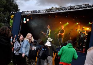 Supporting image for story