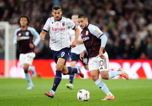 Bologna's Remo Freuler (left) and Aston Villa's Emi Buendia in action during the UEFA Europa League, league stage match at Villa Park, Birmingham. Picture date: Thursday September 25, 2025.