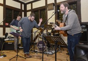 Supporting image for story