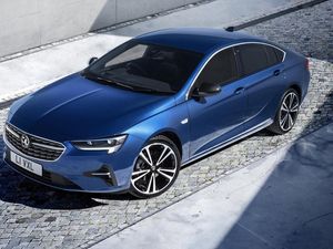 Supporting image for story: Vauxhall announces pricing and specifications for new Insignia