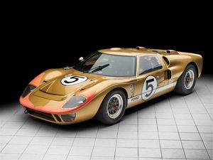 Supporting image for story: Podium-placing Ford GT40 set to go under the hammer