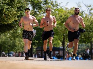 Supporting image for story: Thunderstorms set to hit Britain as warm spell continues